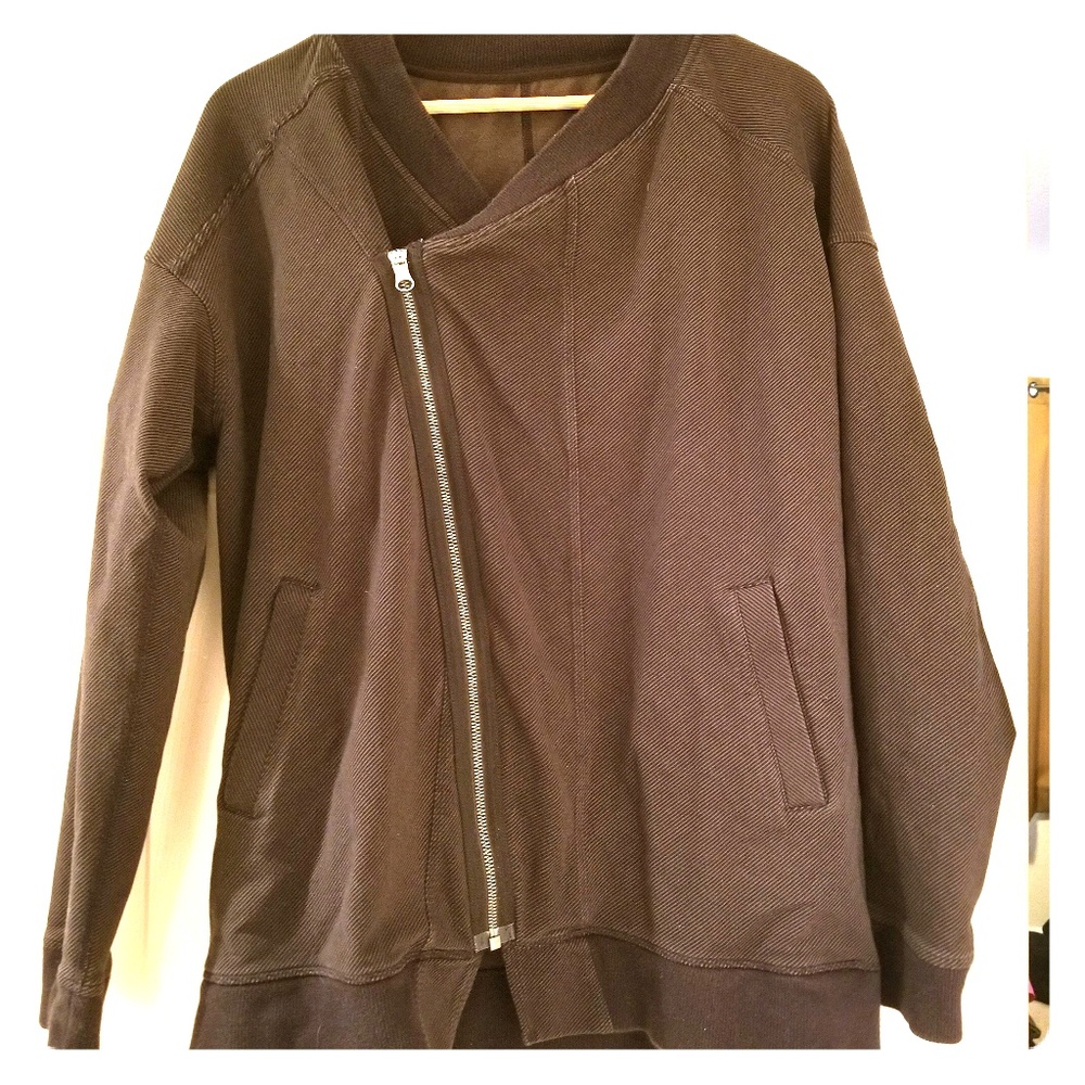 Size 10 Lululemon jacket